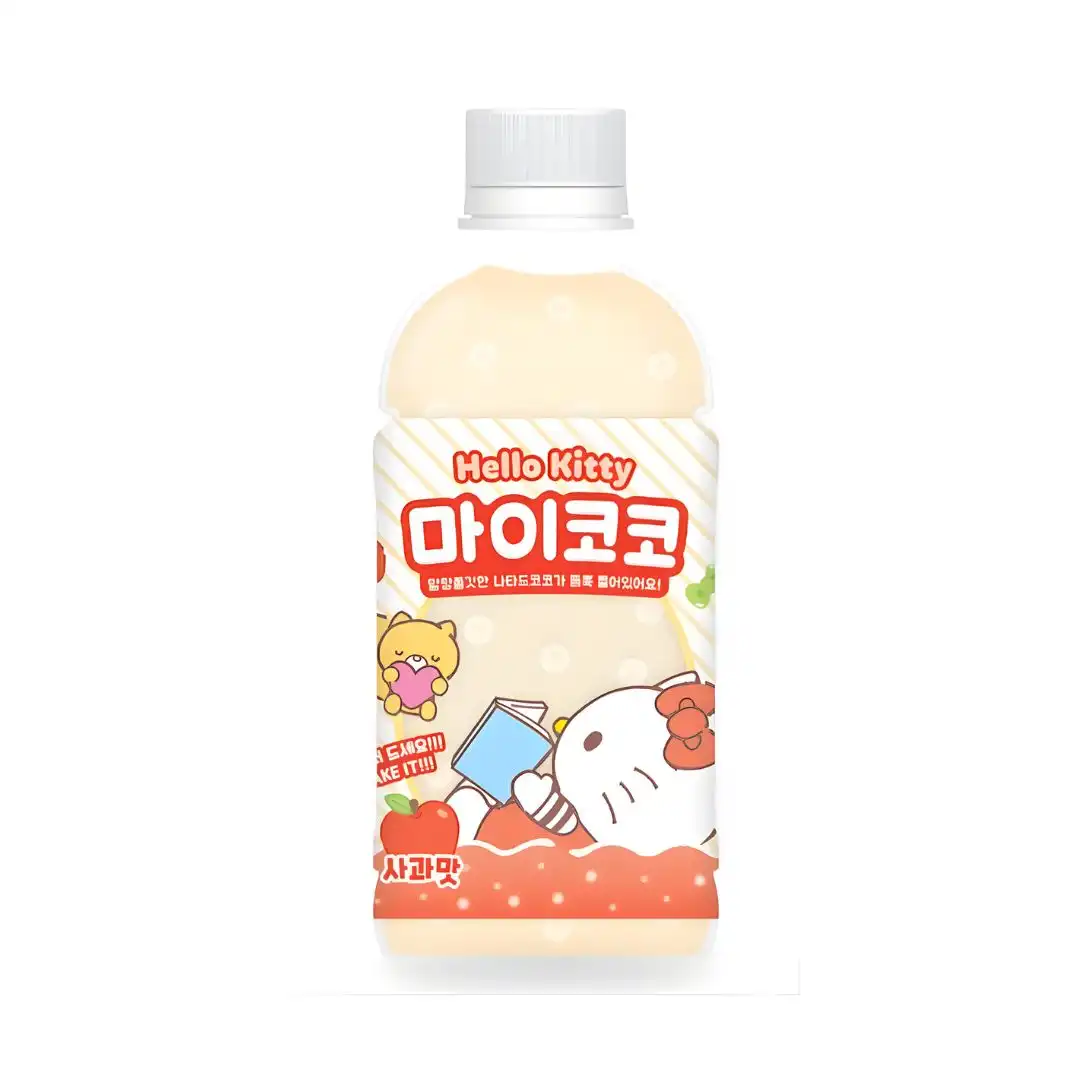 BEBIDA SANRIO HELLO KITTY MACA COM NATA COCO 340ML COREIA